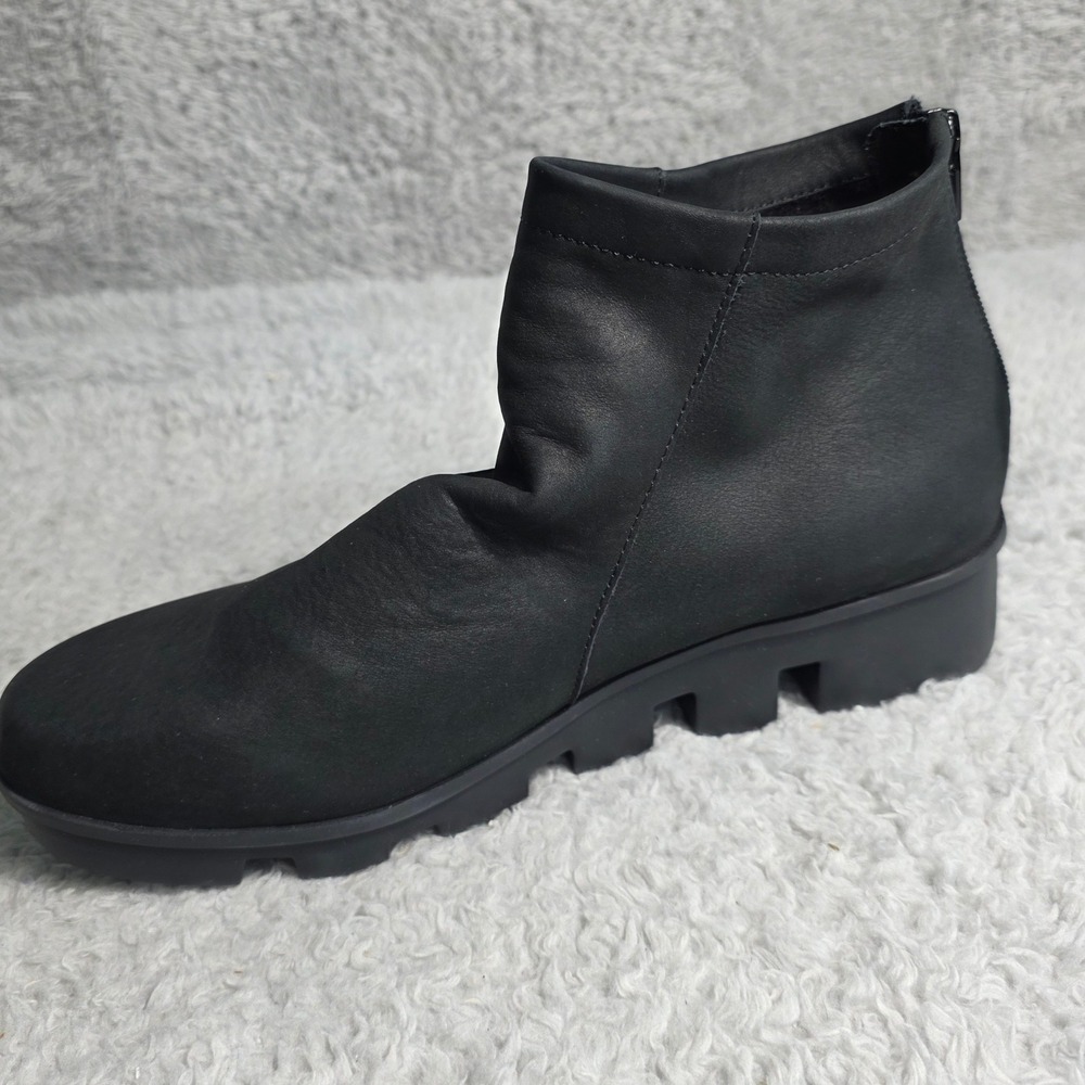ONE RIGHT BOOT -‎ AMPUTEE LAmour Des Pieds Black Leather Wedge Boot Women's 8.5M